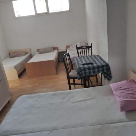 אוהריד Hostel Bela מראה חיצוני תמונה