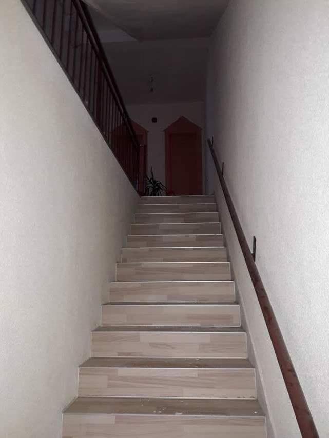 אוהריד Hostel Bela מראה חיצוני תמונה